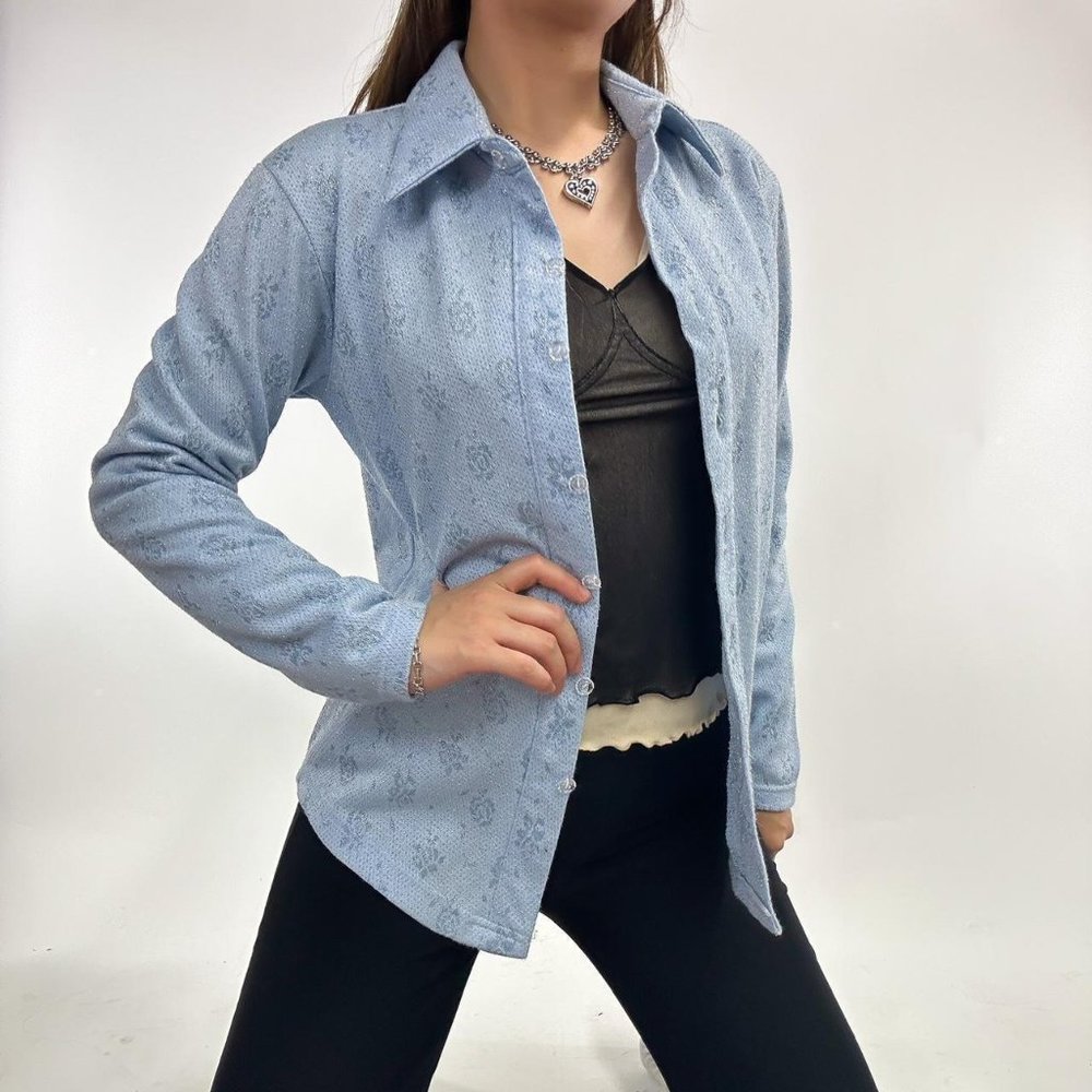 Vintage 90s blue button up top. Perfect for layering